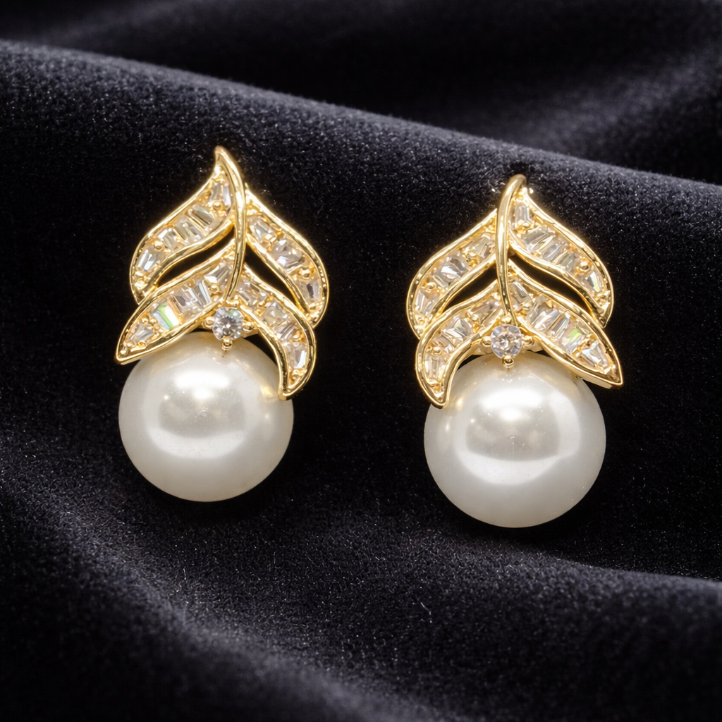 Gold Earrings with White Pearl by Humi